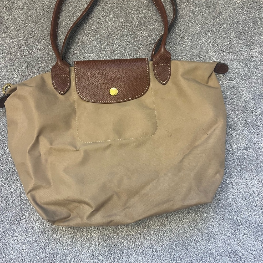 Longchamp Brown Crossbody Bag with Classic Design